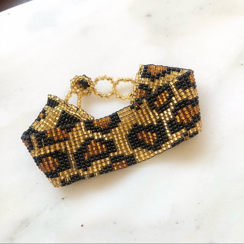 Animal Print Leopard Beaded Bracelet